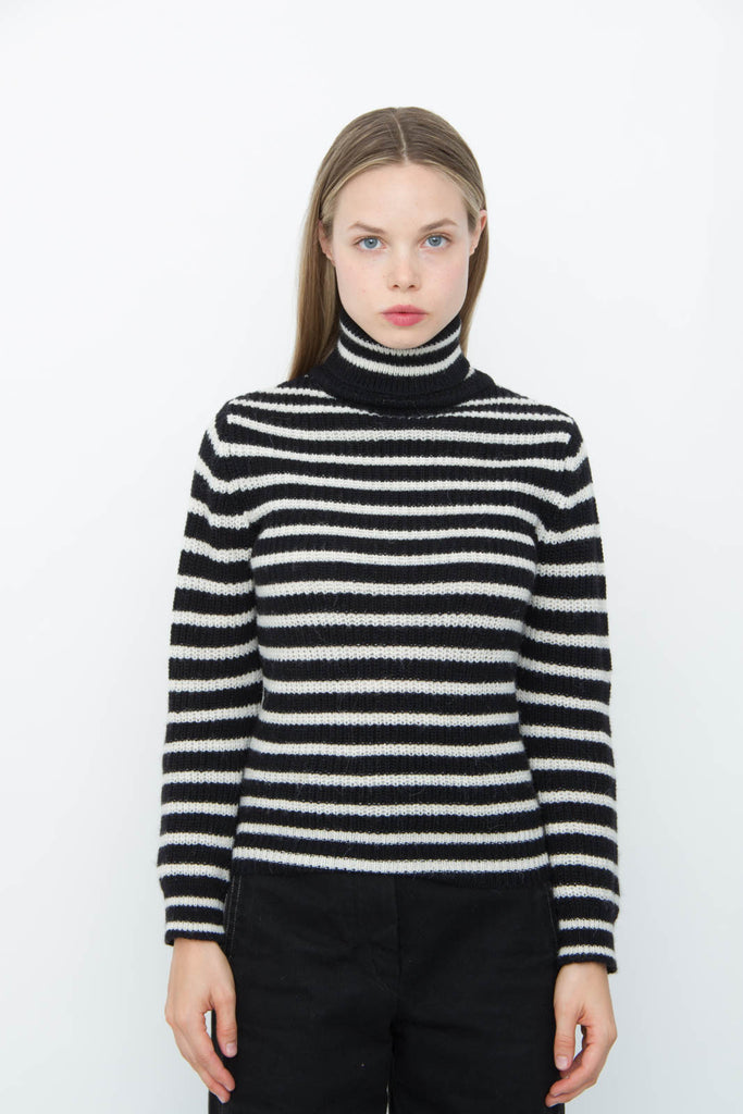 SEELY SWEATER