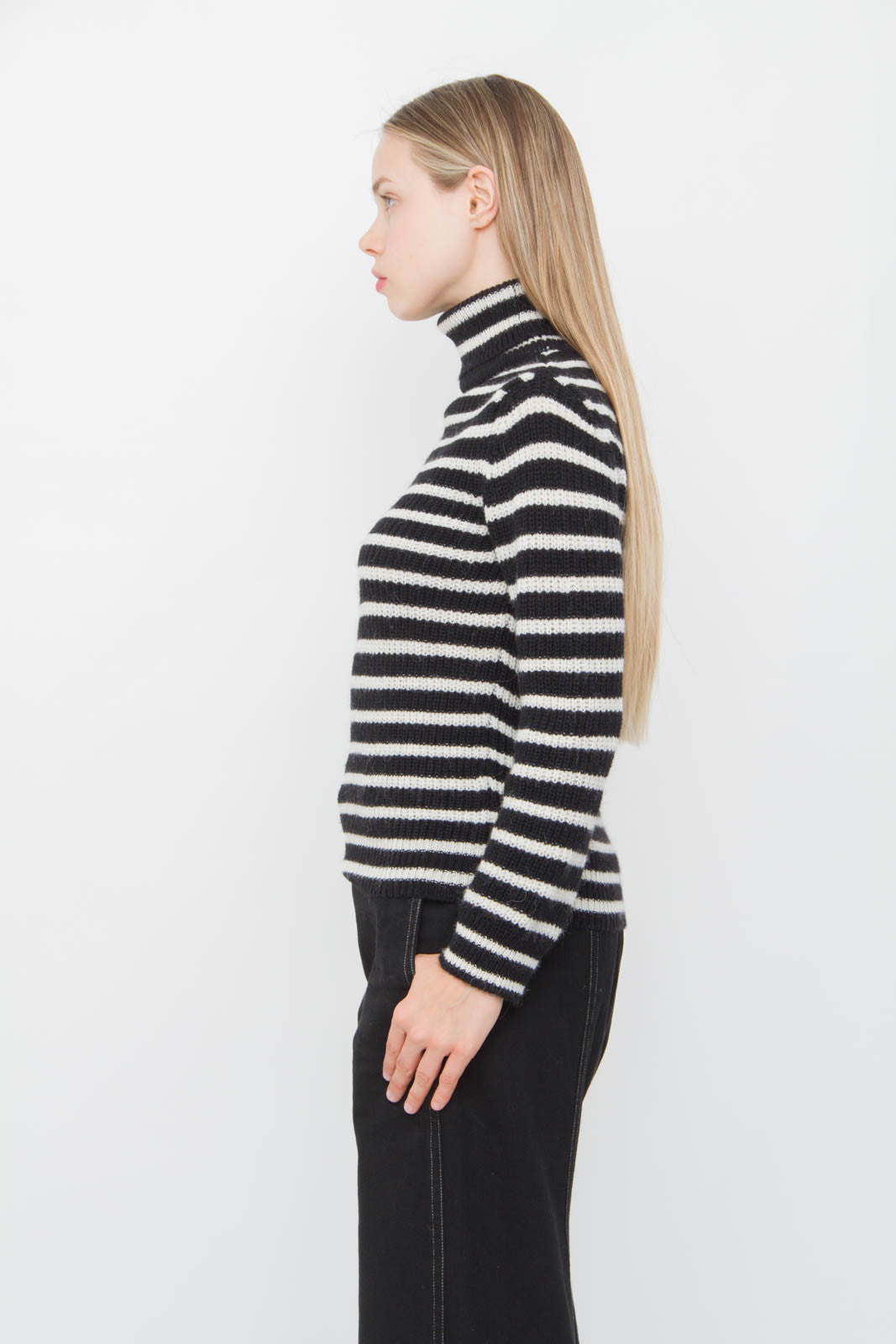 SEELY SWEATER