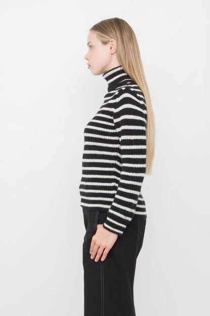 SEELY SWEATER