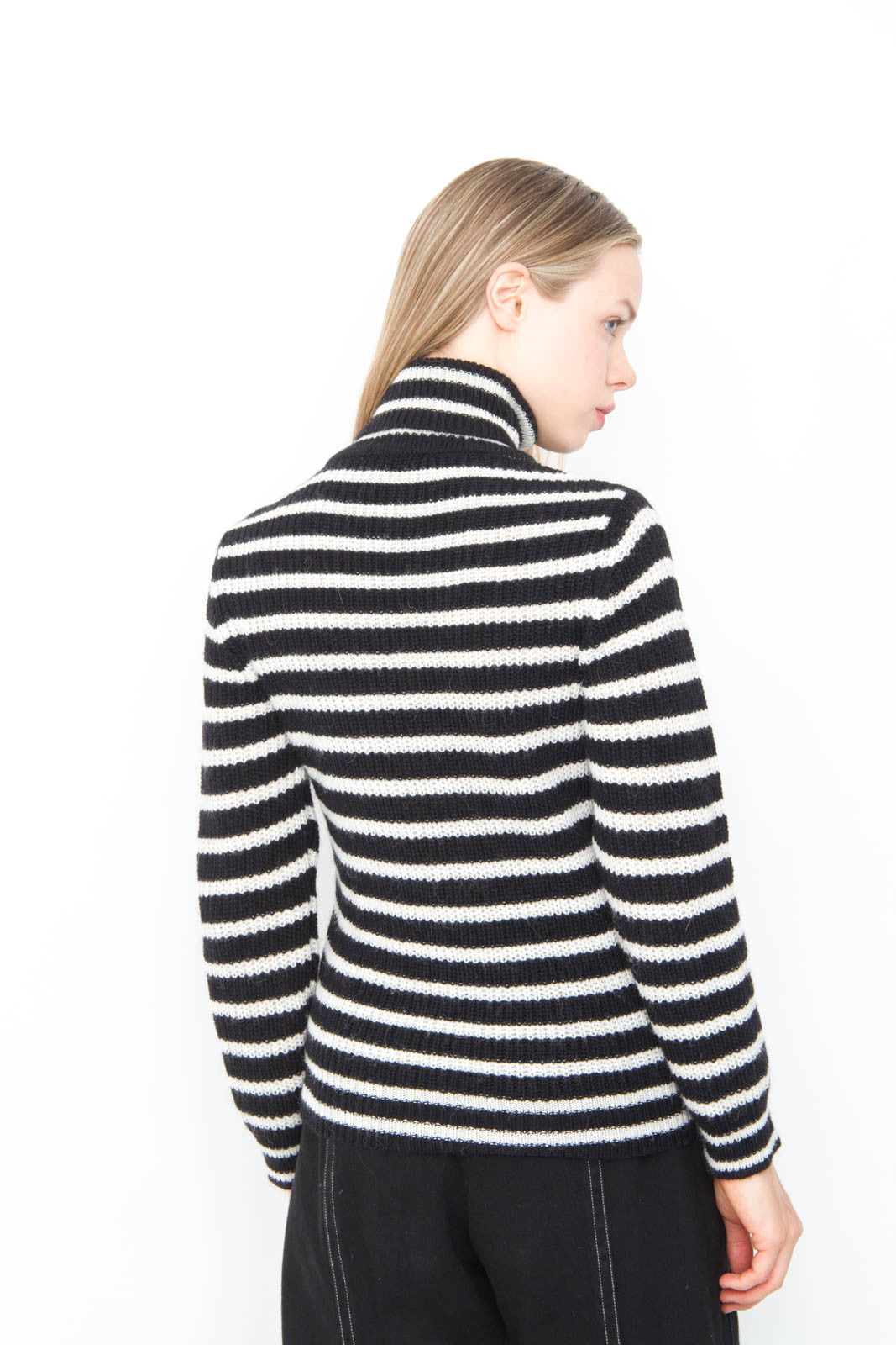 SEELY SWEATER
