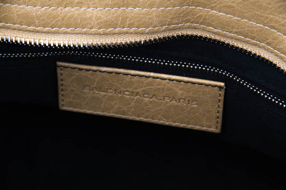GIANT CITY BEIGE PURSE