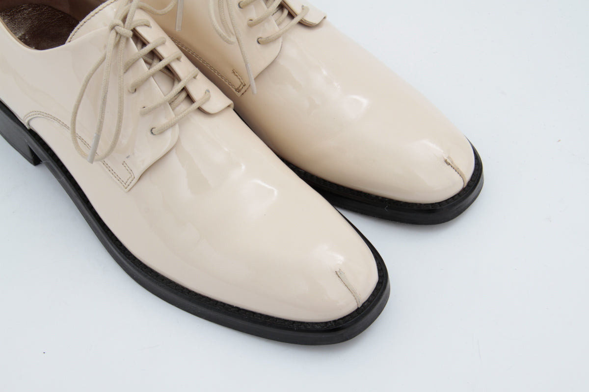 BENTLEY OXFORDS WITH TAGS