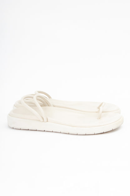 TUBE RING SANDAL