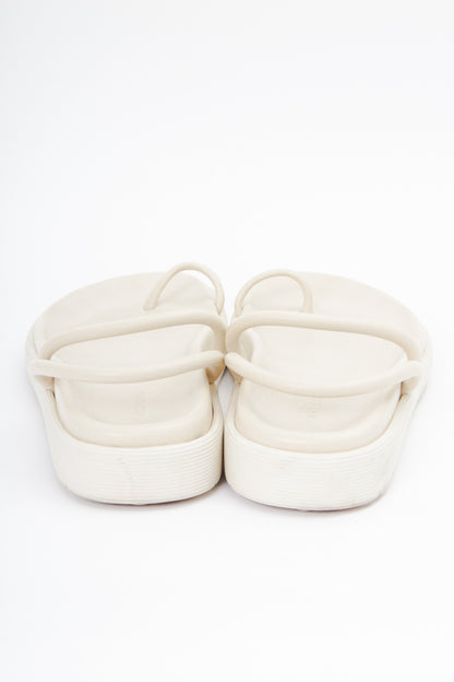 TUBE RING SANDAL