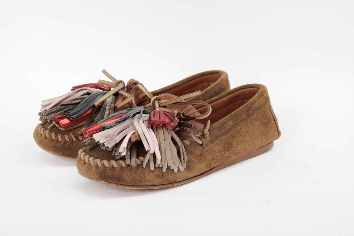 POM POM MOCCASIN