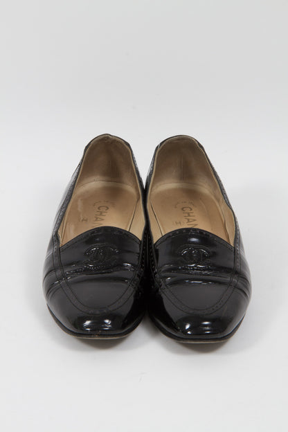 VINTAGE LOAFERS