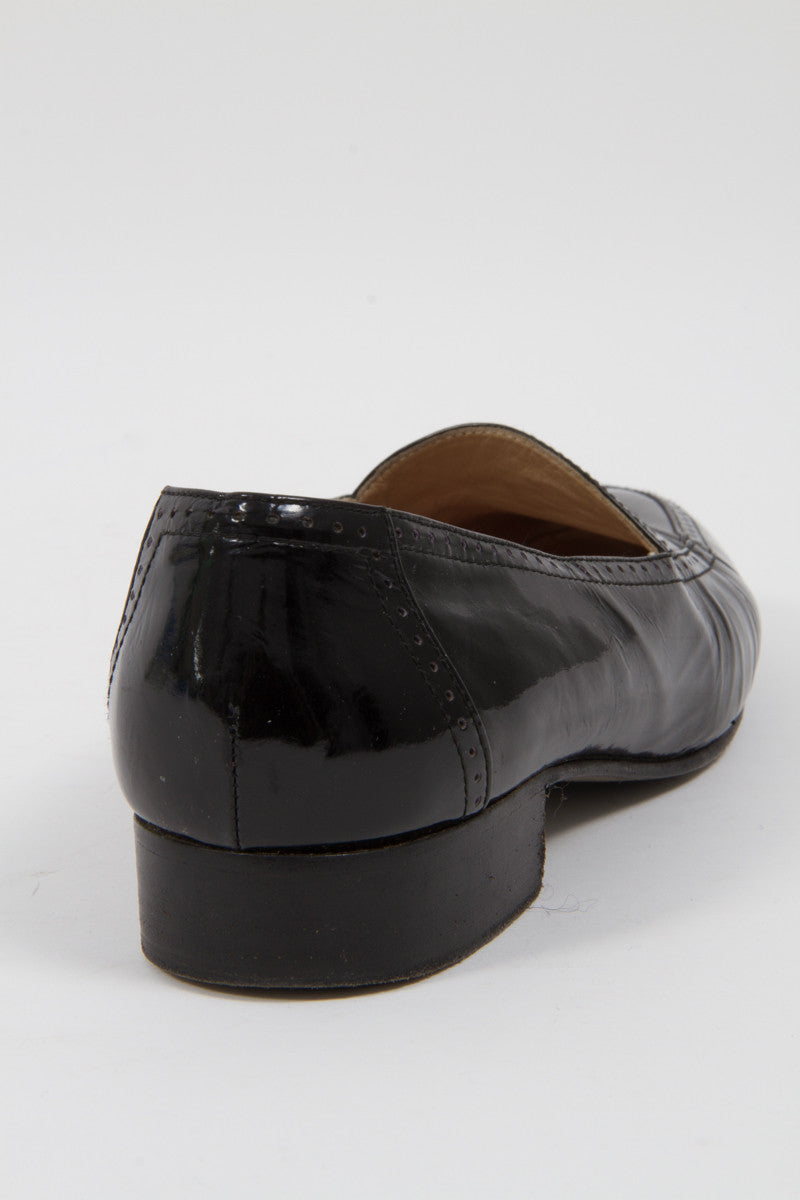 VINTAGE LOAFERS