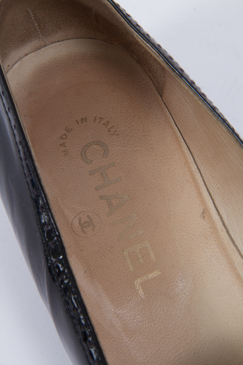 VINTAGE LOAFERS