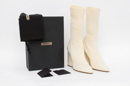 IVORY KNIT BOOTS