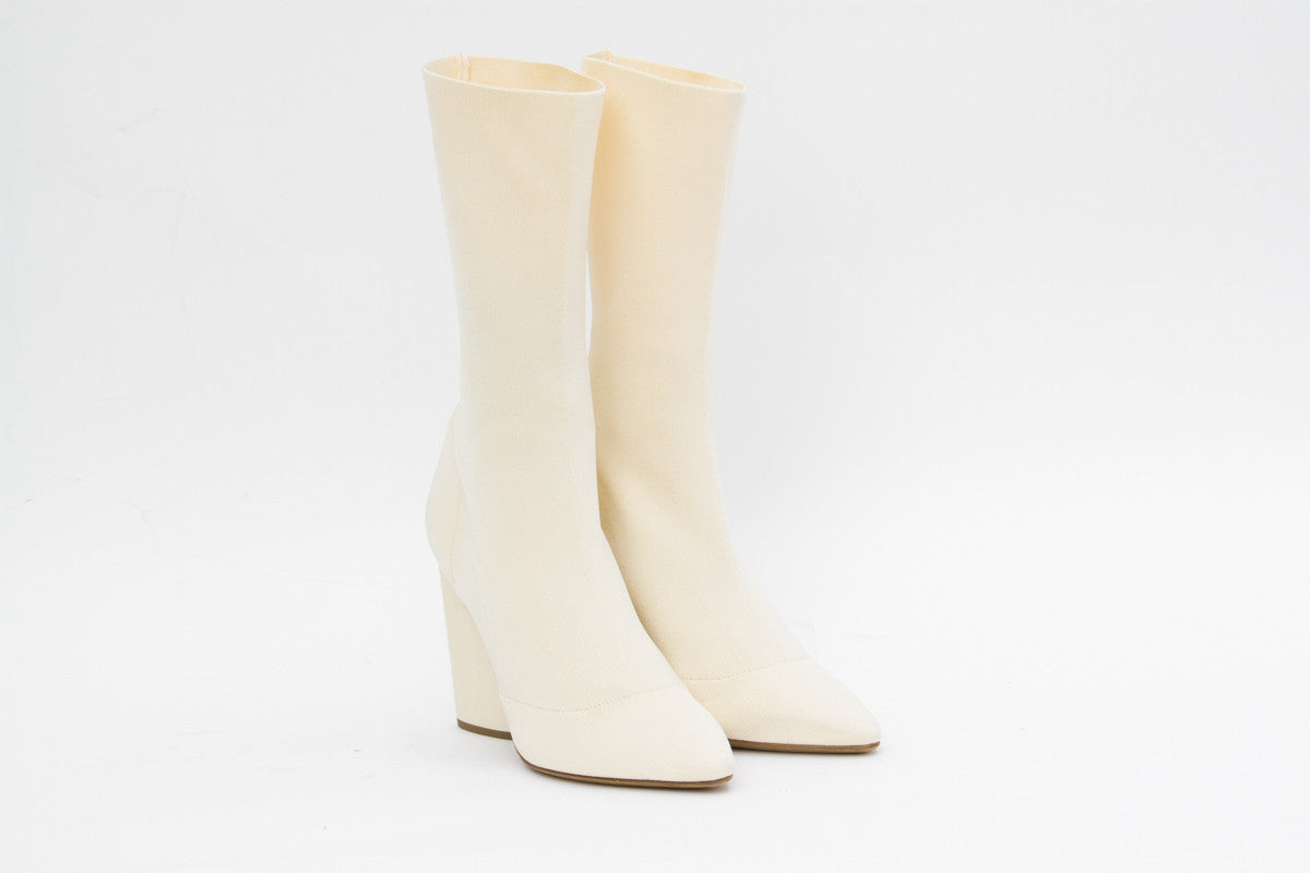 IVORY KNIT BOOTS