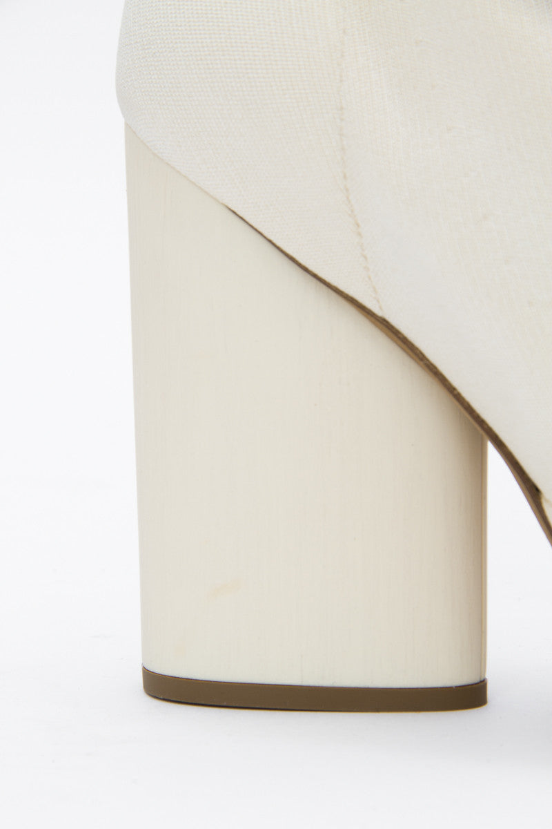 IVORY KNIT BOOTS