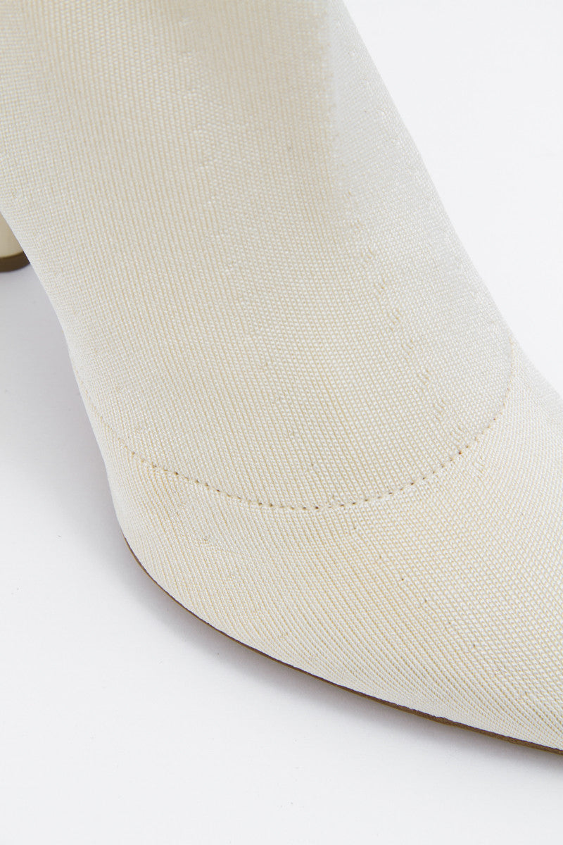 IVORY KNIT BOOTS