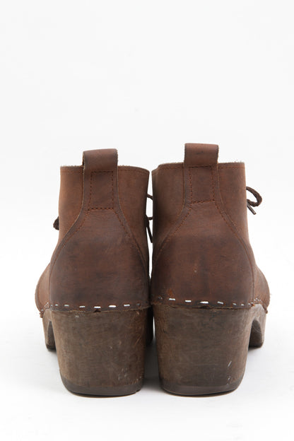 LEXICON WOOD CLOGS