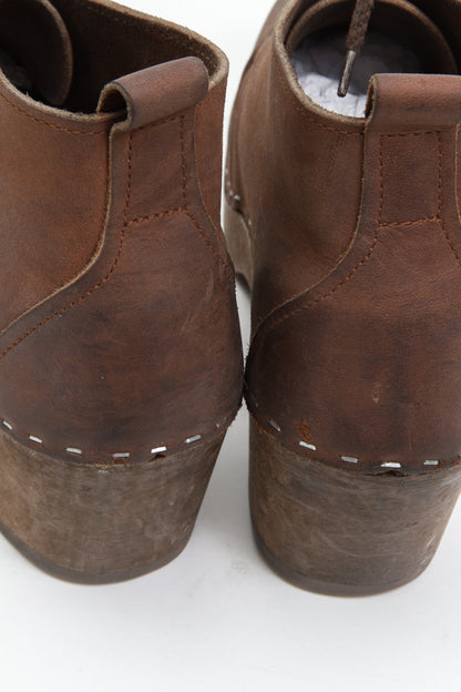 LEXICON WOOD CLOGS