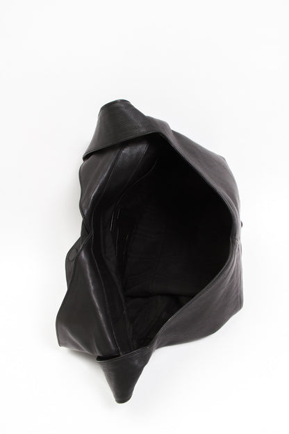 ENVELOPE SHOULDER BAG