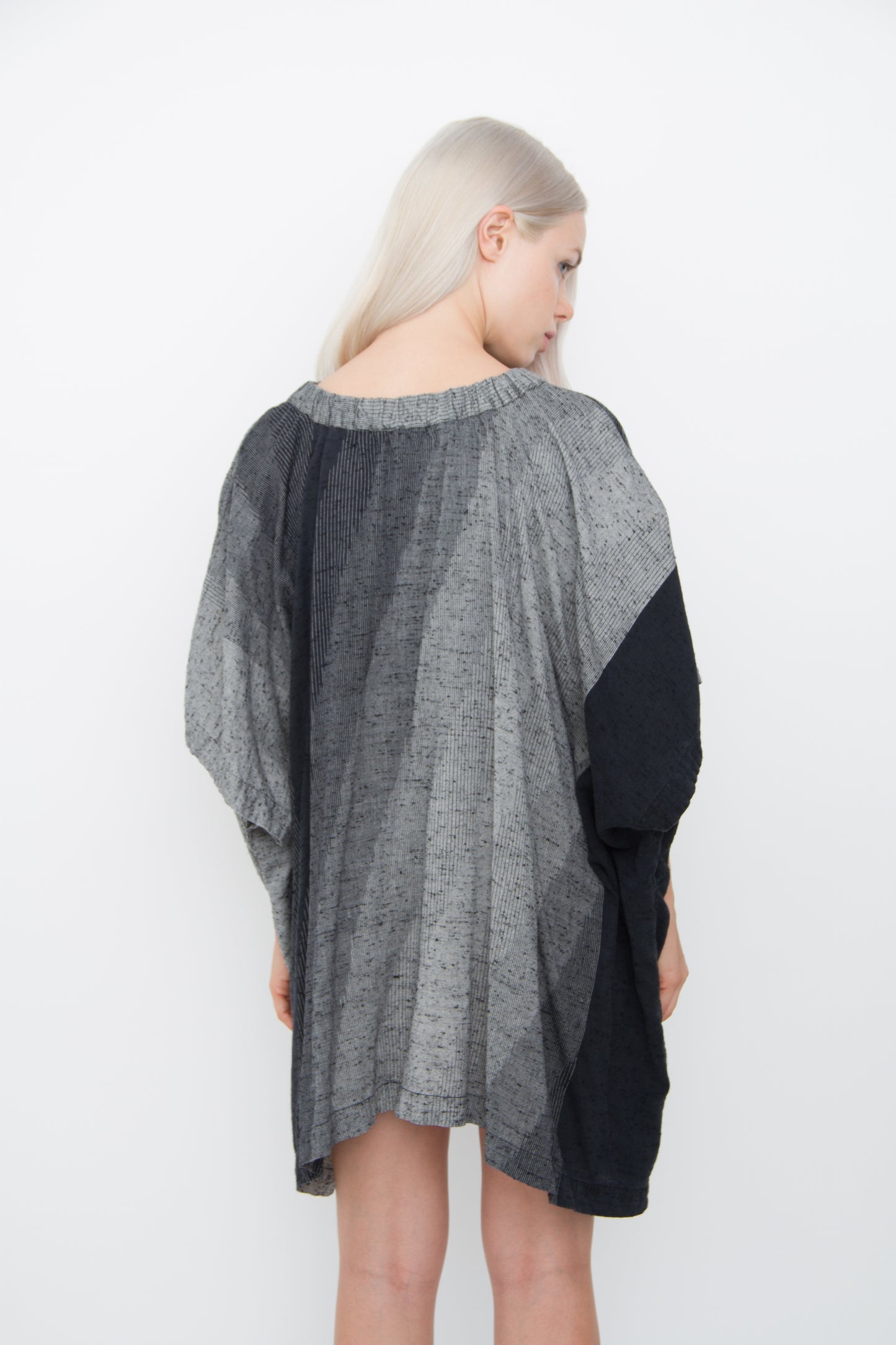 VINTAGE LINEN CAFTAN
