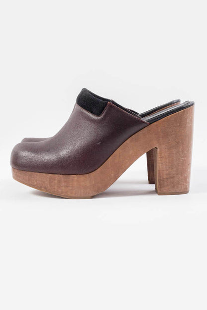 IDOLON CLOGS