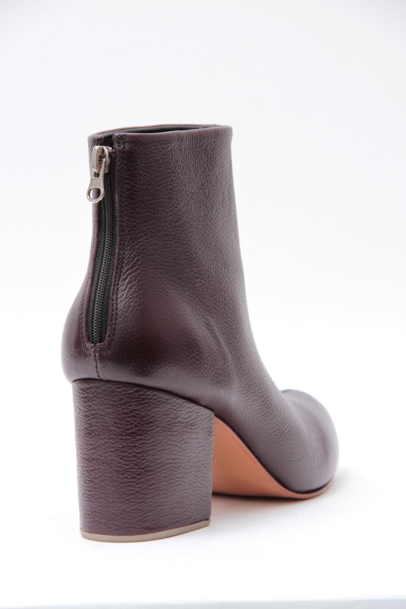 TILDEN BOOTS WITH TAGS