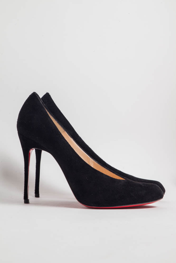 VNECK SUEDE STILETTOS
