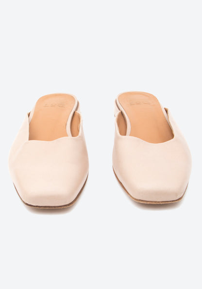 LUCIA SLIDES