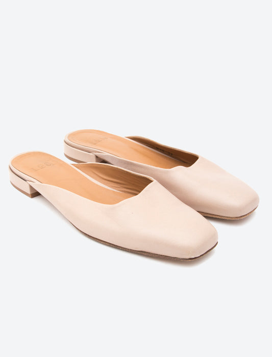 LUCIA SLIDES