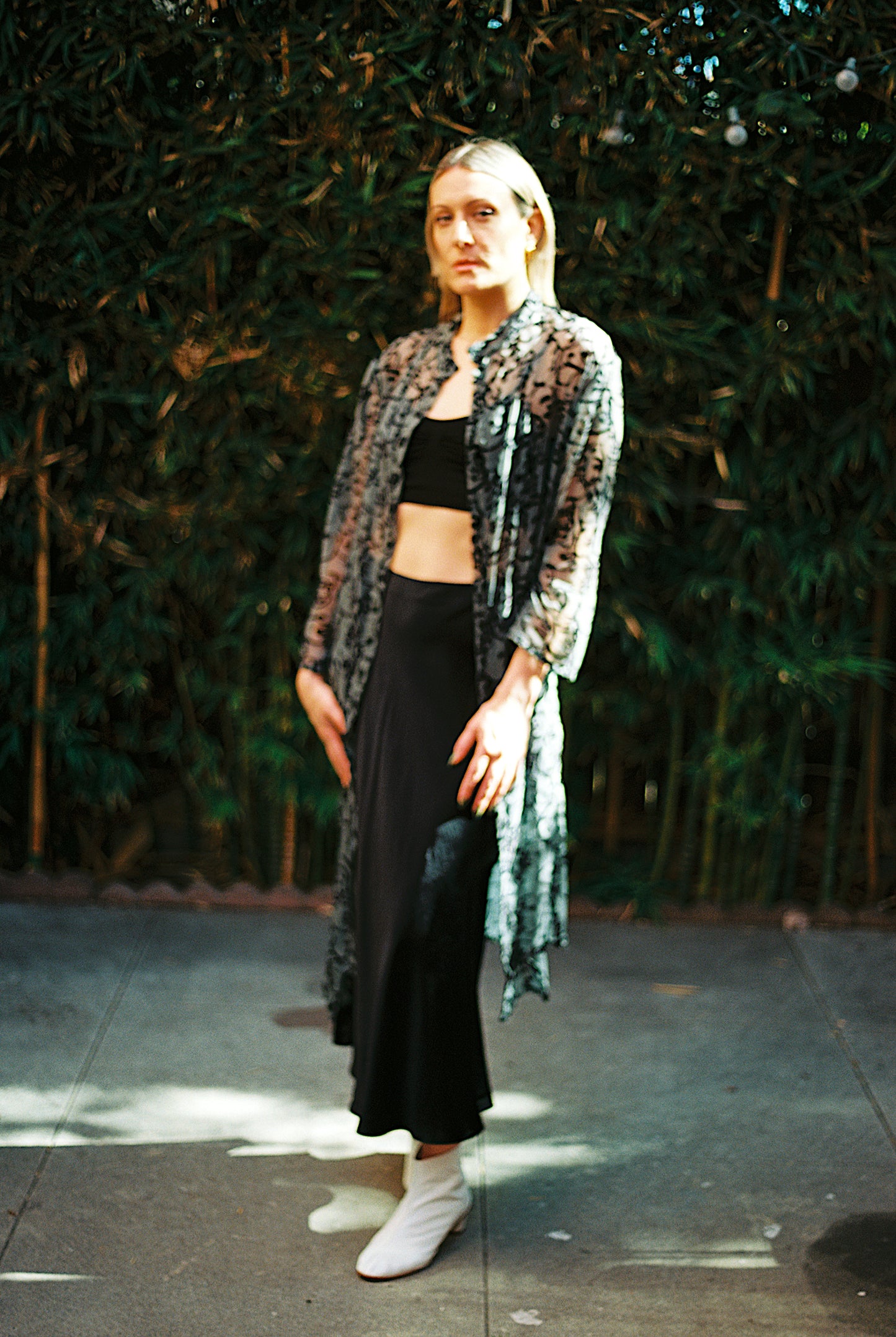 VELVET FACE TUNIC