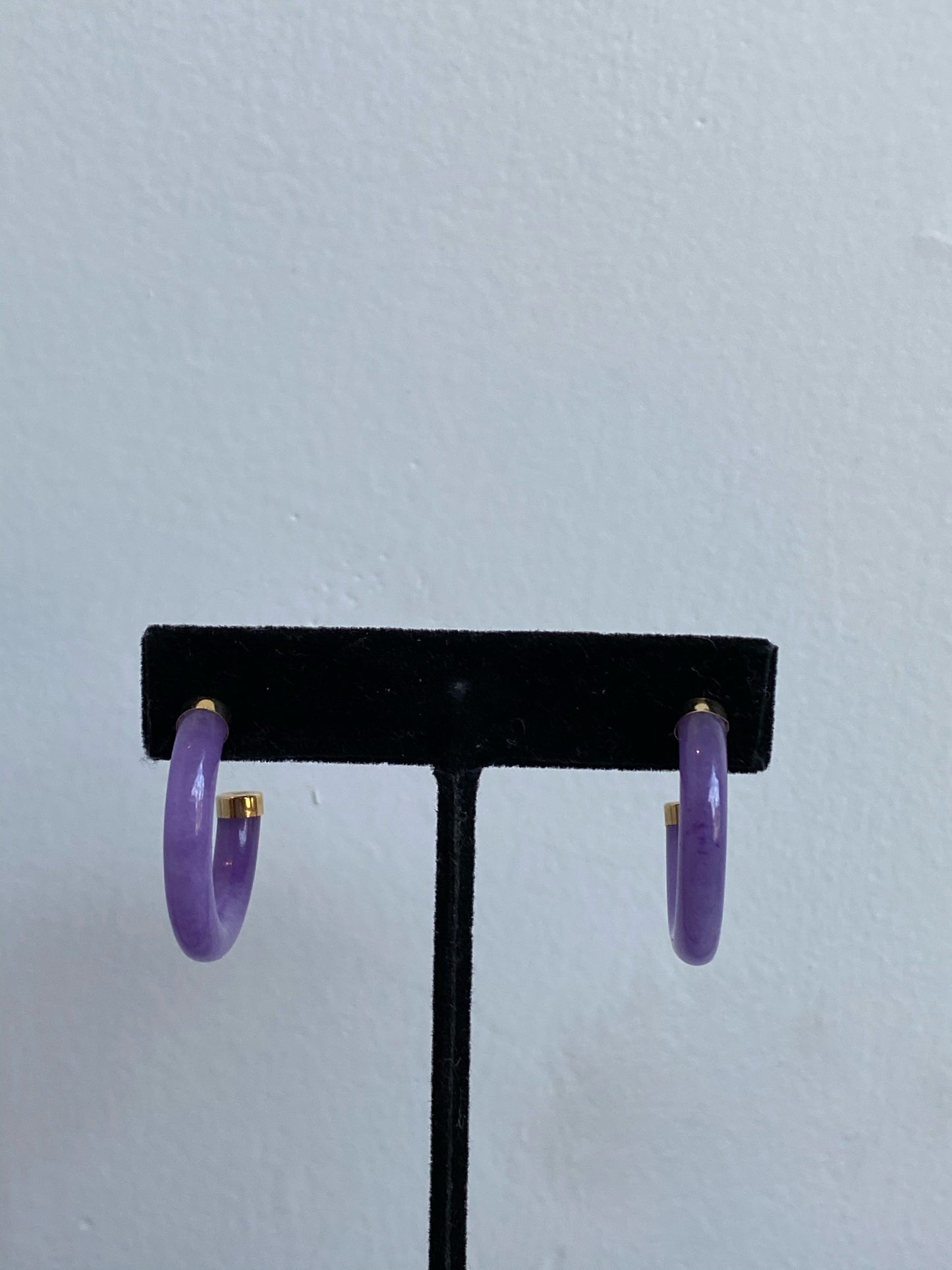 LAVENDER 14K HOOPS WITH BOX
