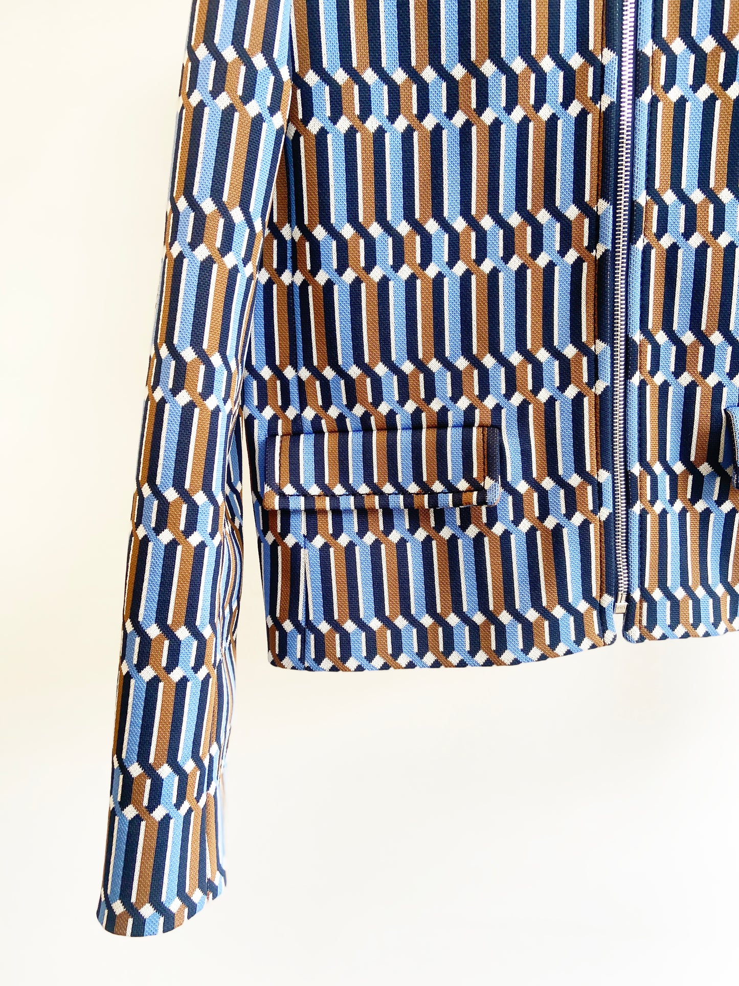 SS19 GEOMETRIC JACQUARD JACKET