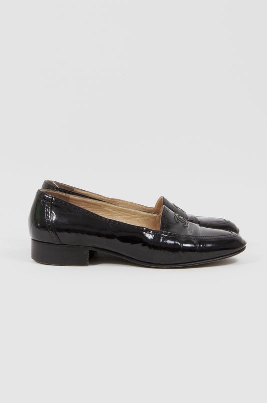 VINTAGE LOAFERS