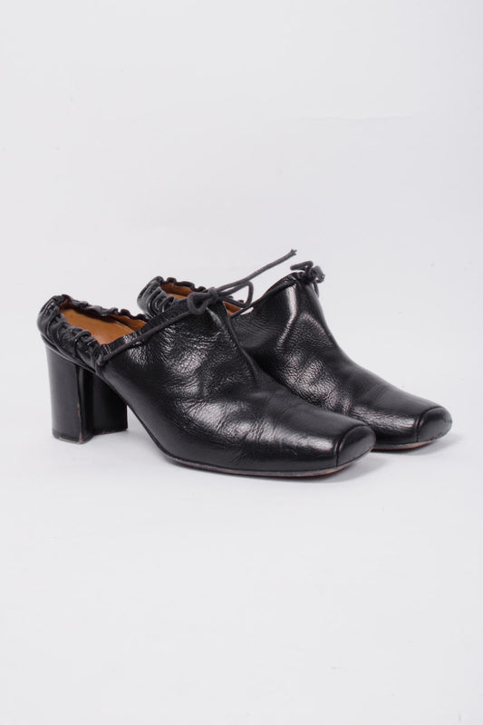 VINTAGE BLACK MULES