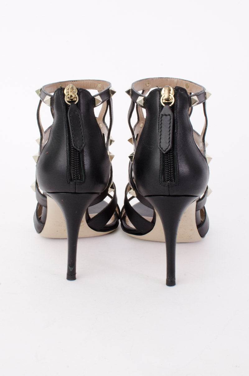 BLACK CAGED ROCKSTUDS