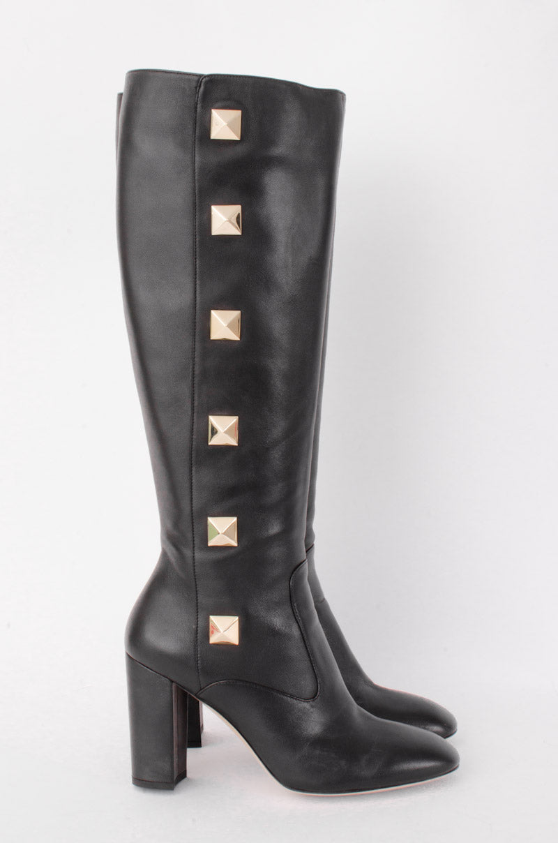 BLACK ROCKSTUD BOOT