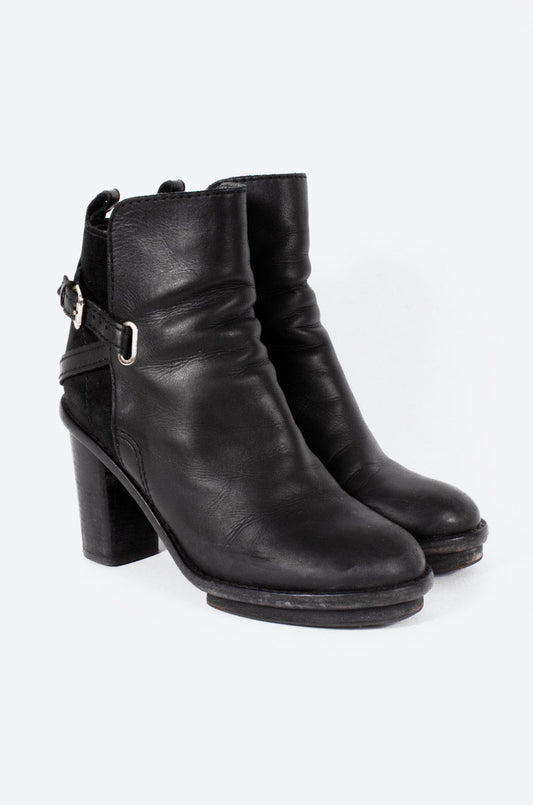 CYPRESS BLACK BOOTIES