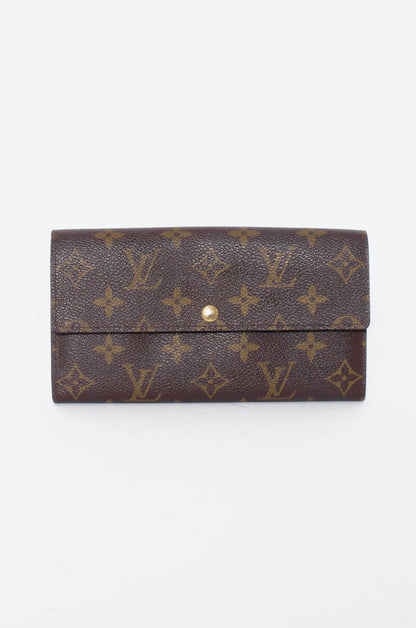 SARAH MONOGRAM WALLET WITH TAGS