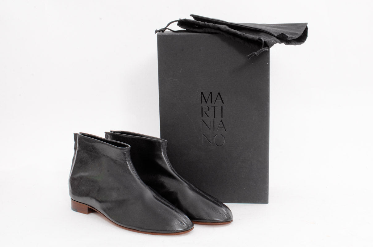 GLOVE BOOTS WITH TAGS