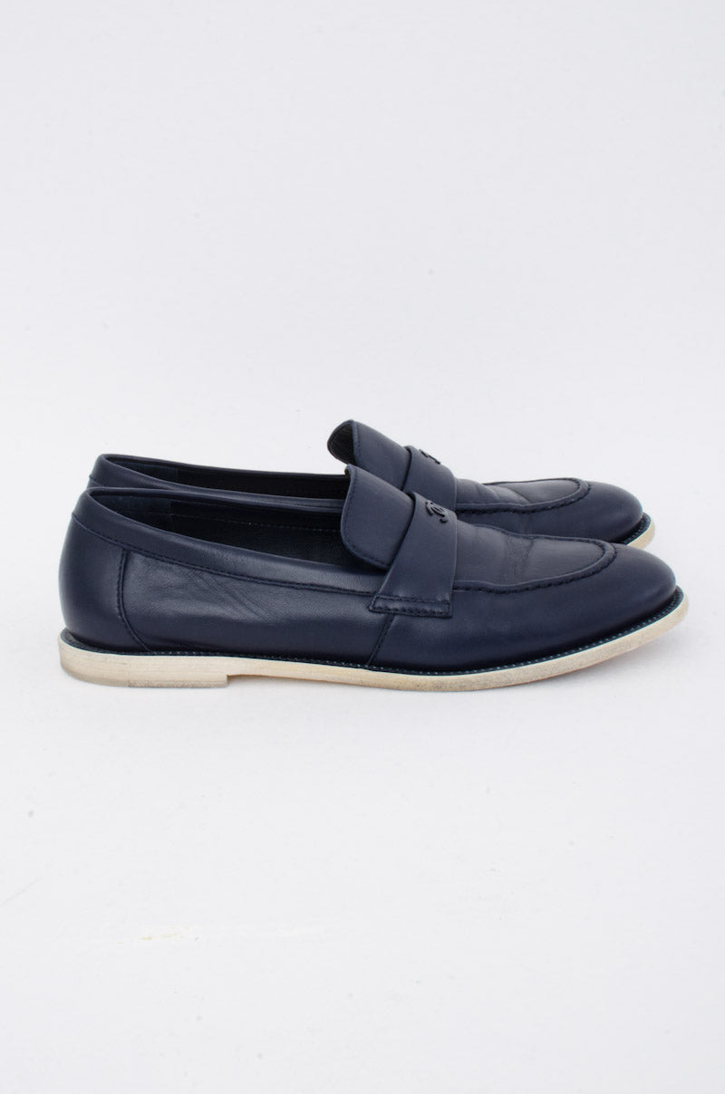 NAVY LEATHER MOCASSIN