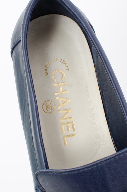 NAVY LEATHER MOCASSIN