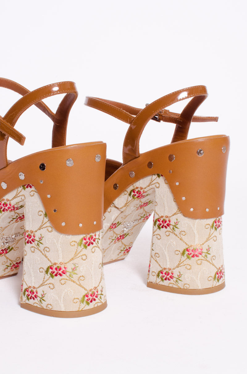 SS15 RUNWAY STUDDED PLATFORMS