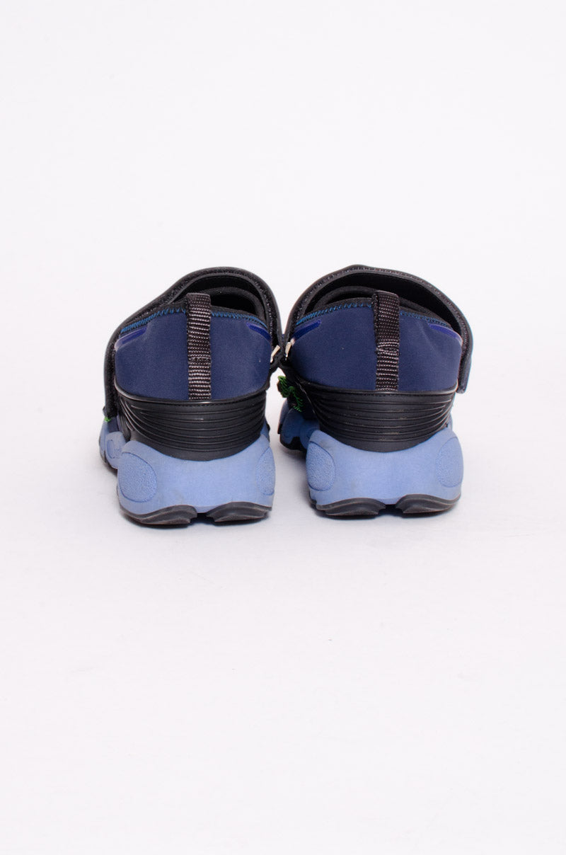FUSHION EMBELLISHED SNEAKERS