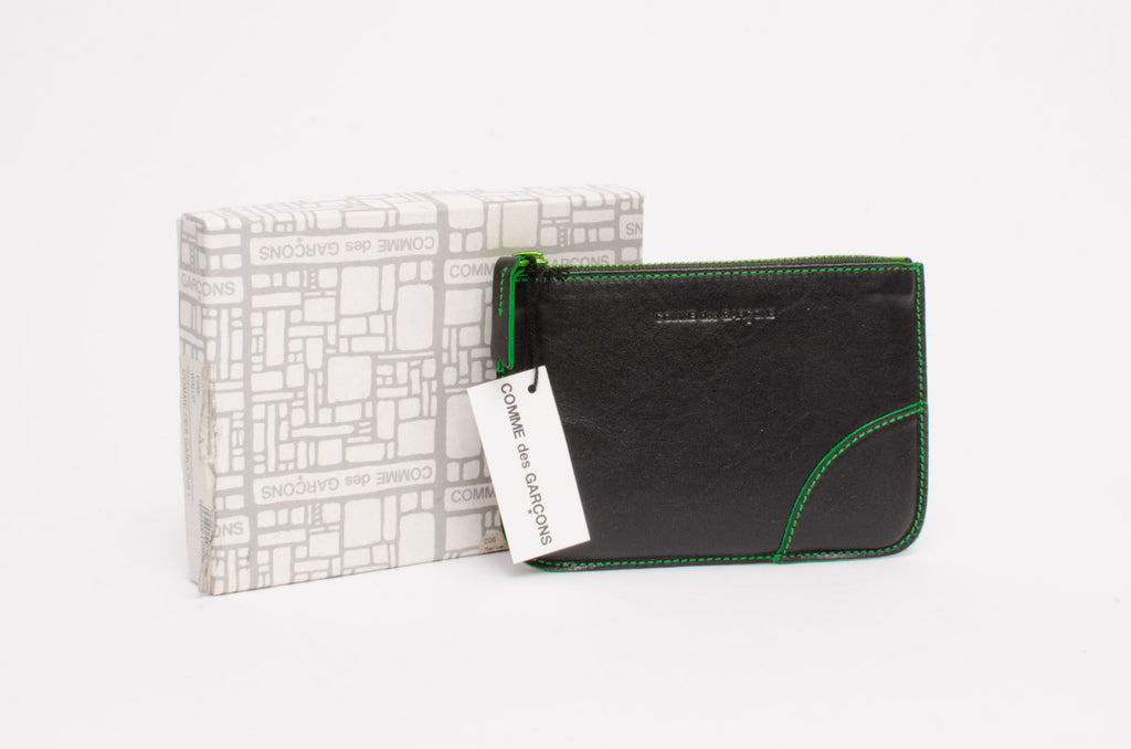 MARVELOUS STITCHED WALLET WITH TAGS