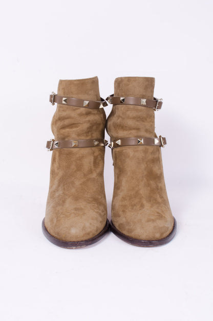 ROCKSTUD ANKLE BOOTS