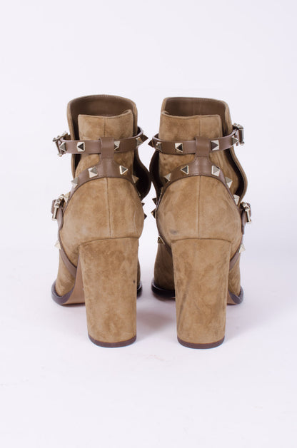 ROCKSTUD ANKLE BOOTS