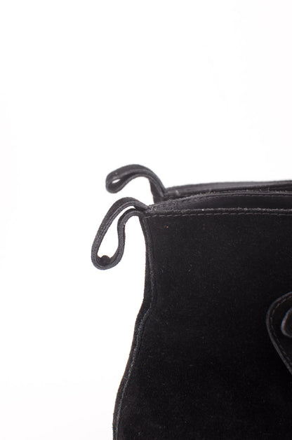 EARLY SUEDE BOOTIES