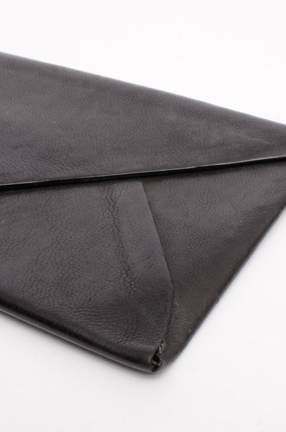 ENVELOPE CLUTCH