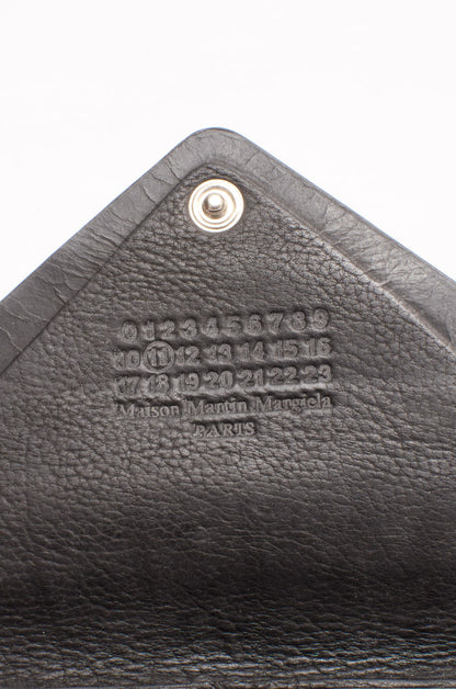 ENVELOPE CLUTCH