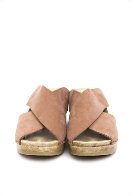 FRIDA CLOGS