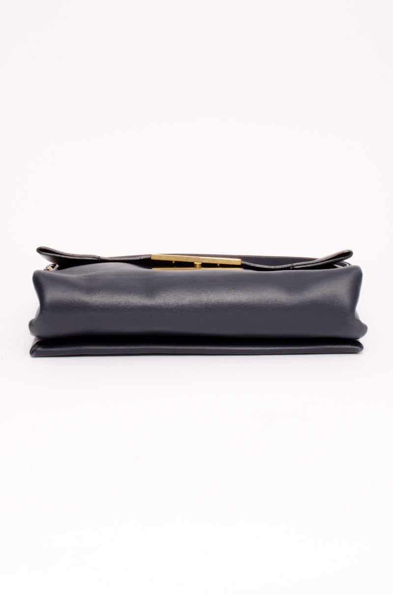 NAVY BLADE BAG