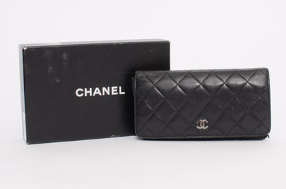 QUILTED LEATHER WALLET