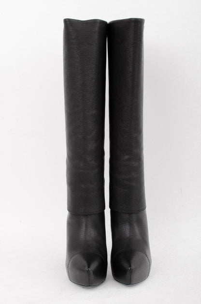 QUEEN KNEE HIGH BOOT WITH TAGS