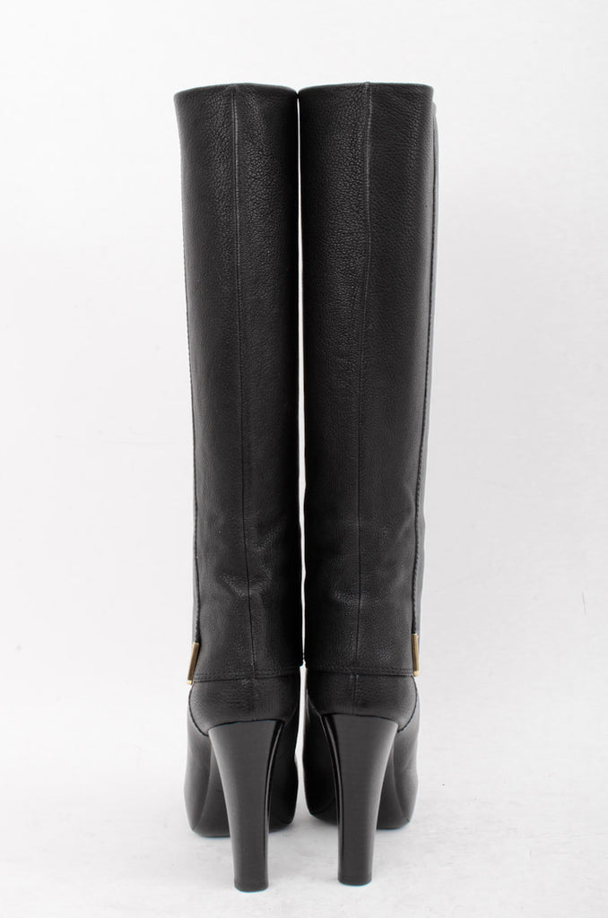 QUEEN KNEE HIGH BOOT WITH TAGS